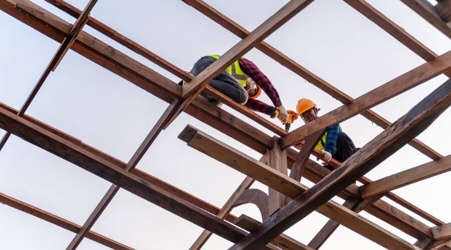 Expert flood damage restoration services in Del Valle, TX